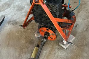 Compressore per potatura