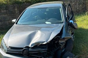 VOLKSWAGEN Golf 6ª serie incidentata
