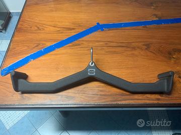 Toorx  barra lat con presa a martello in dipping