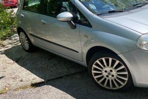 GRANDE PUNTO 1.4 BENZINA STARJET