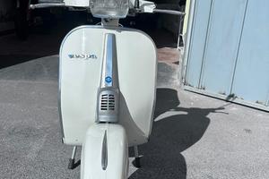 Vespa 50 Special