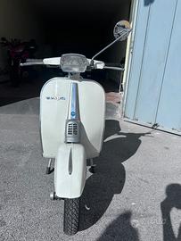 Vespa 50 Special
