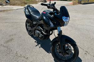 Aprilia Pegaso Strada