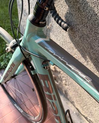 Bianchi Via Nirone 7 C2C Shimano 105 – Taglia 50