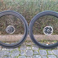 Ruote in carbonio dt swiss per rubolare. 