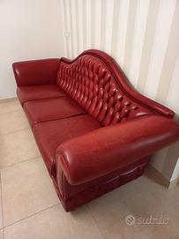 divano in pelle rosso cartier