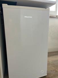 Frigo con piccolo congelatore Hisense