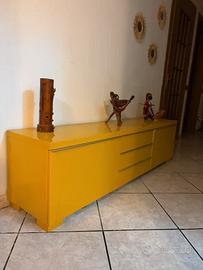 Mobile Porta TV Moderno Giallo Lucido con 5 Casset