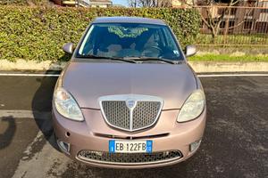 Lancia Ypsilon 1.4 Ecochic GPL