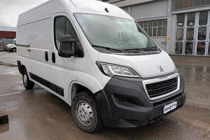 Peugeot Boxer 330