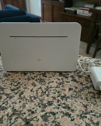 Huawei - Router bianco 4G+ LTE, LTE-A