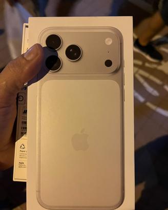 Iphone 17 pro max nuovo sigillato