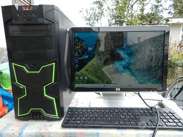 COMPUTER FISSO I5 + MONITOR LEGGETE DESCRIZ GRAZIE
