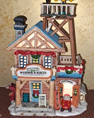Lemax  Mountain Weather & Rescue Station 55258