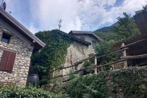 Casa indipendente di 110 m² con 3 locali a Lezzeno