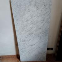 ripiano in marmo di carrara