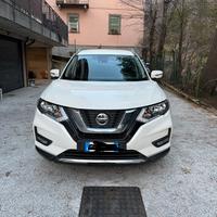 Nissan x trail