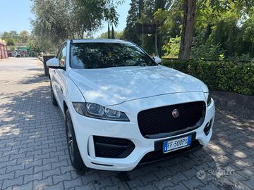 Jaguar F-Pace 2.0 D Portfolio R-Sport promo weeken