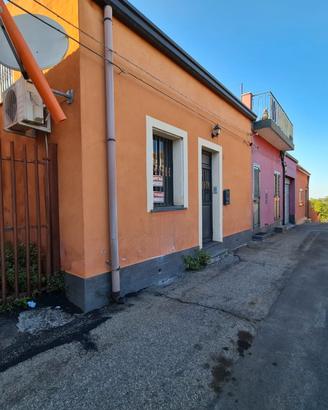 Casa singola senza garage.