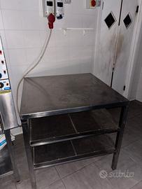 Tavolo da lavoro professionale in acciaio Inox