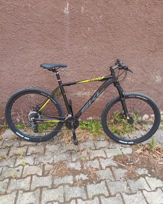mountain bike SKL  Invader