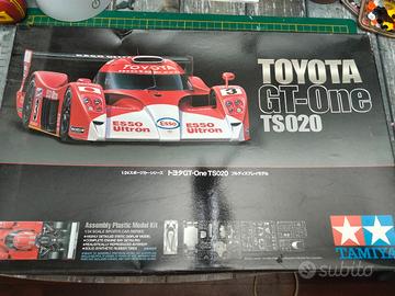 Auto Tamiya Toyota GT-One 1/24