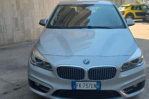 BMW 218 d Luxury