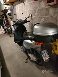 Piaggio Fly 150 (anno 2005) pronto all 'uso