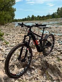 MTB biammortizzata elettrica KTM Macina

