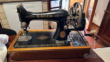 Antica macchina da cucire Singer