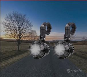 Coppia faretti led universali 