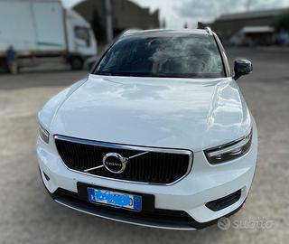 Volvo XC40 2.0 t4 Momentum awd geartronic