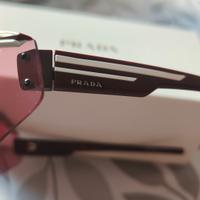 occhiali da sole Prada 