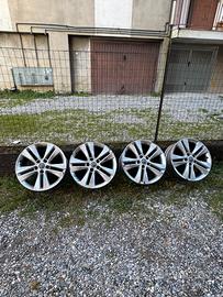 Cerchi in lega Opel Zafira Tourer 18 8X18