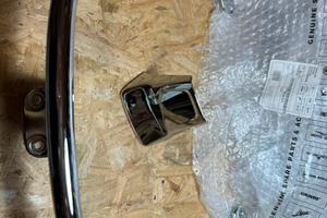 Maniglione sella cromato per Vespa GTS