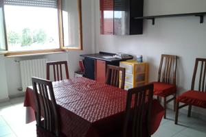 Stanza singola in appartamento.arredato