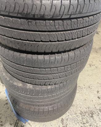 Gomme furgone 225/55r17c 109/107h