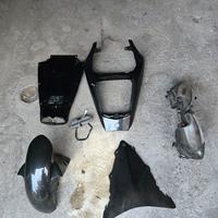 ricambi e carene  per Yamaha R6 03-05 