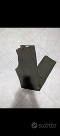 Pantaloni verde oliva uomo