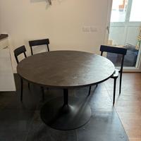 Tavolo circolare"Calligaris" modello planet