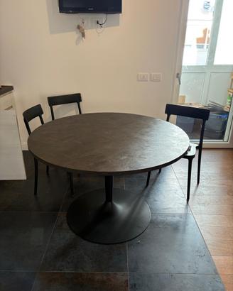 Tavolo circolare"Calligaris" modello planet