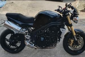 triumph speed triple 1050