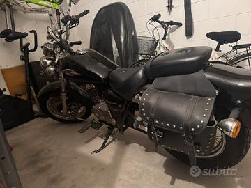 Moto Suzuki Marauder