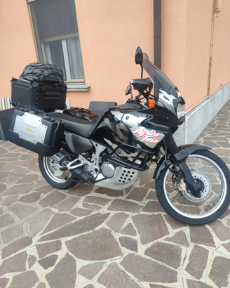 Africa Twin 750