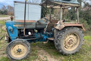 Trattore ford 3000