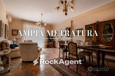 Appartamento di 147 m² con 5 locali a Catanzaro