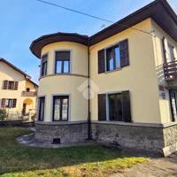 4 LOCALI A VILLAR PEROSA