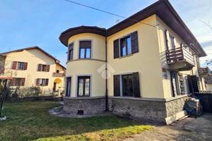 4 LOCALI A VILLAR PEROSA