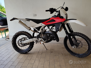 Husqvarna WR 125 2010 Uniproprietario