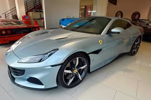 FERRARI Portofino PORTOFINO 3.9 M